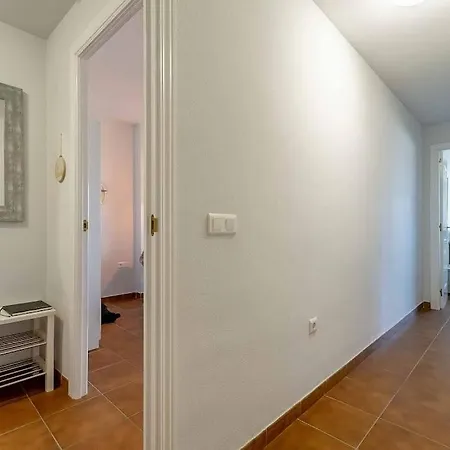 Apartamento 27-cozy Apartment, Spacious Terrace In *